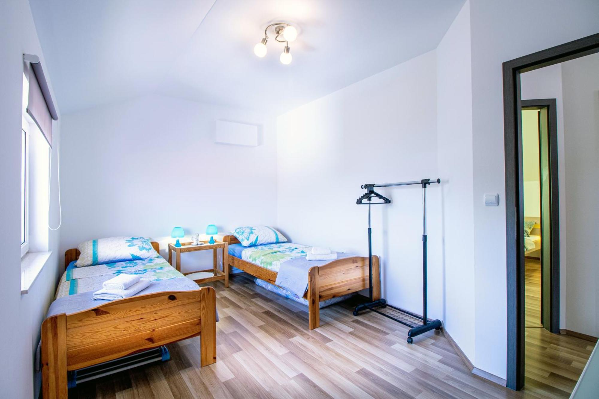 Apartments With A Parking Space Bilice, Krka - 13545 Sibenik Luaran gambar