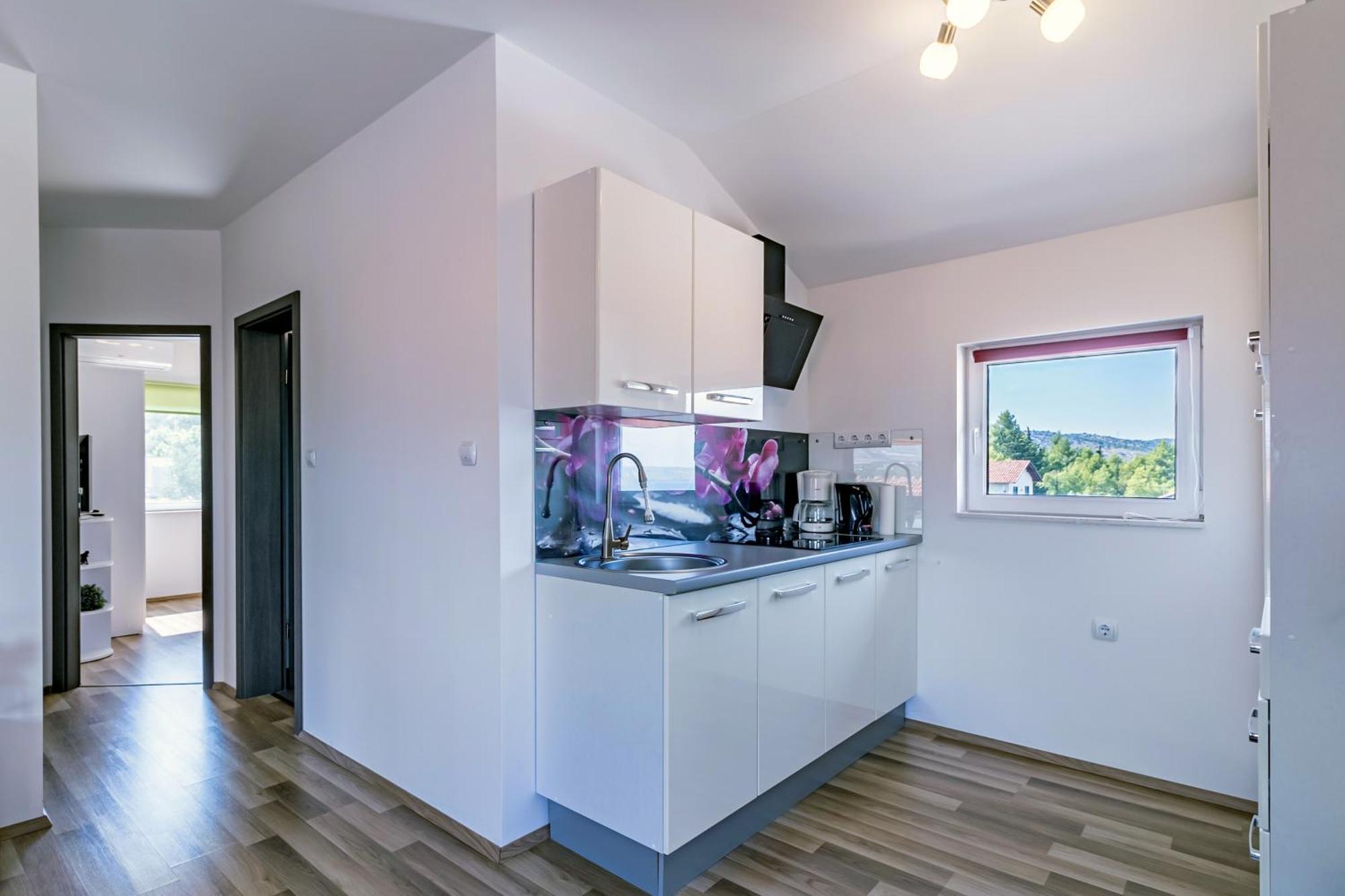 Apartments With A Parking Space Bilice, Krka - 13545 Sibenik Luaran gambar