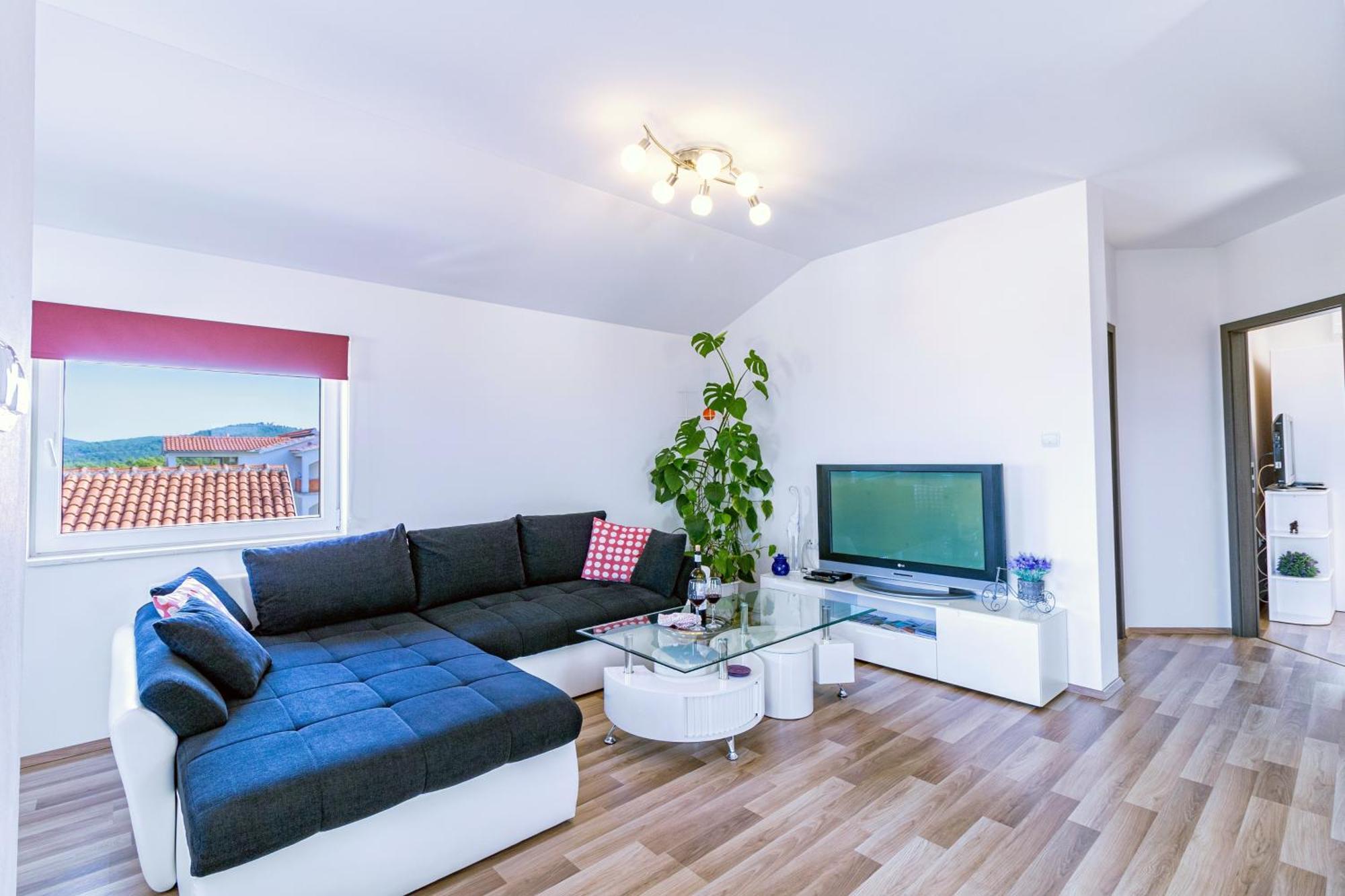 Apartments With A Parking Space Bilice, Krka - 13545 Sibenik Bilik gambar